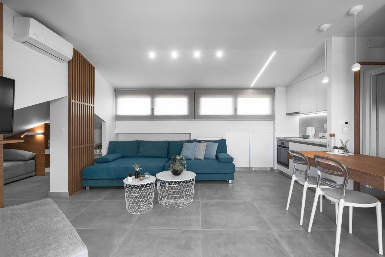 Pola'S Loft Daire Ierissos Dış mekan fotoğraf